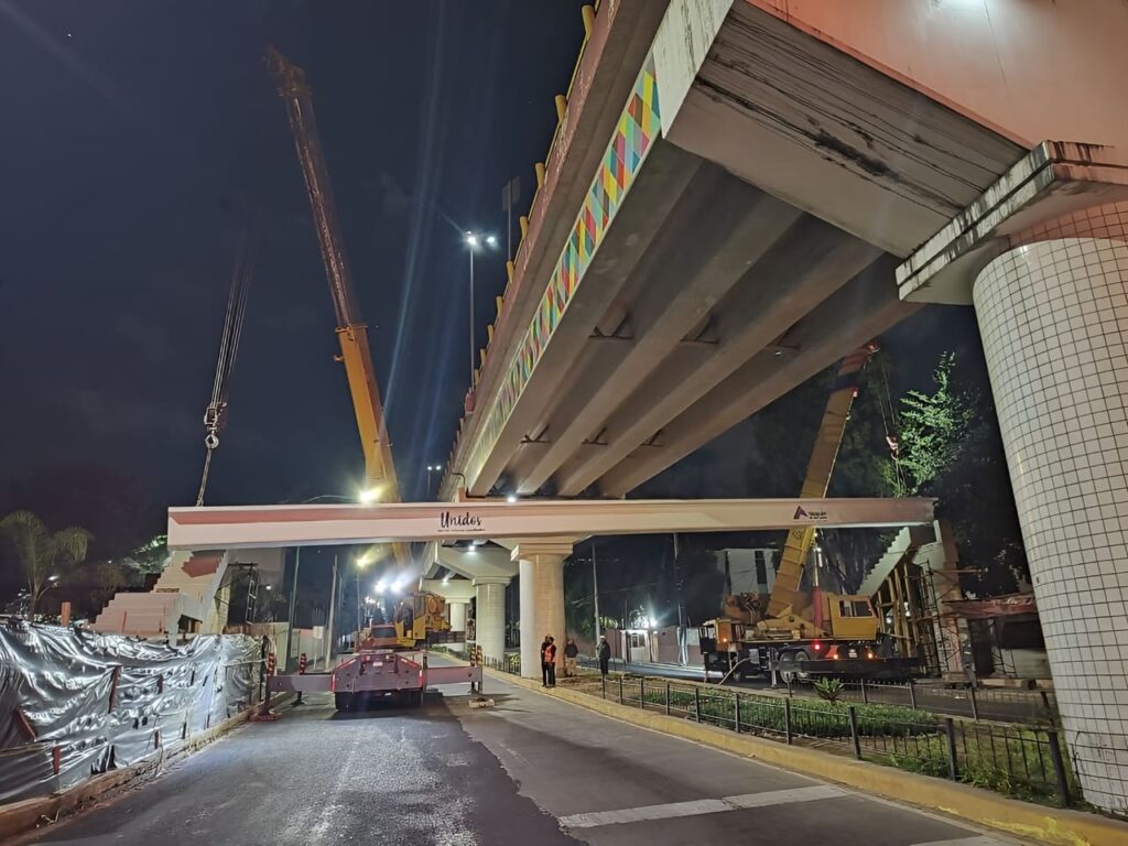 puente de constructora del Bajío (2)